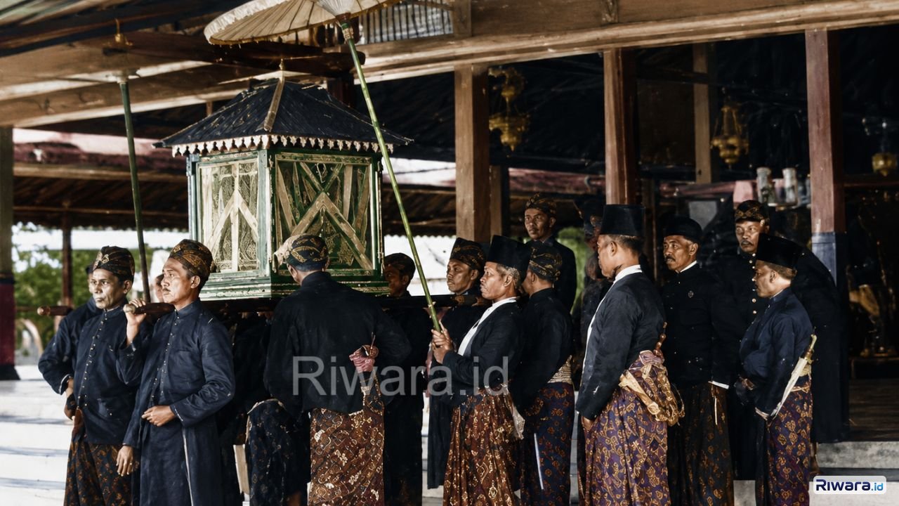 Tradisi Zaman Pakubuwono X hingga Pakubuwono XI